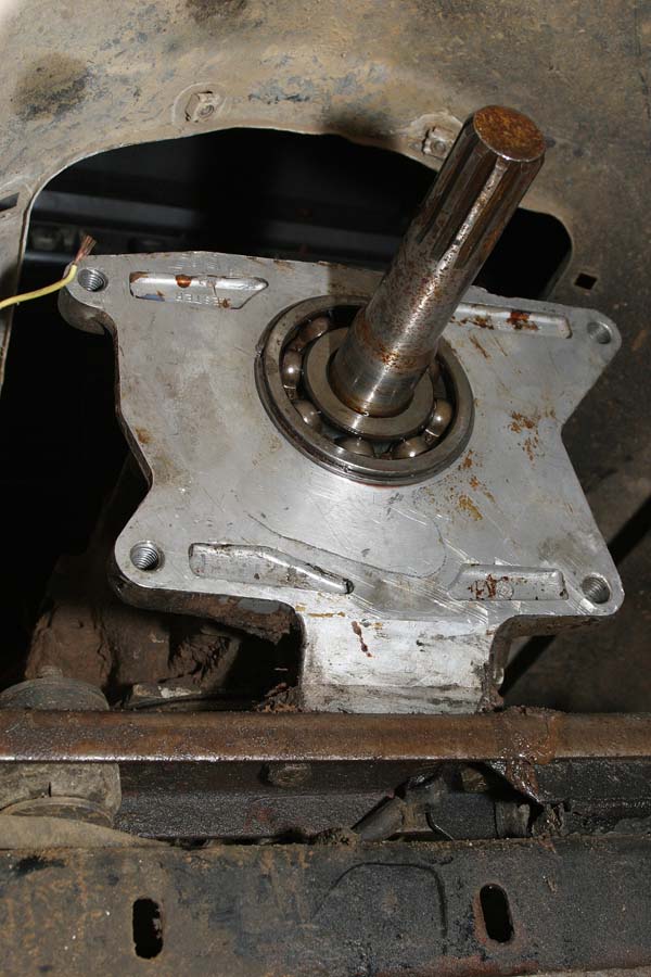 Removal, disassembly, assembly and reinstallation of a QuadraTrac